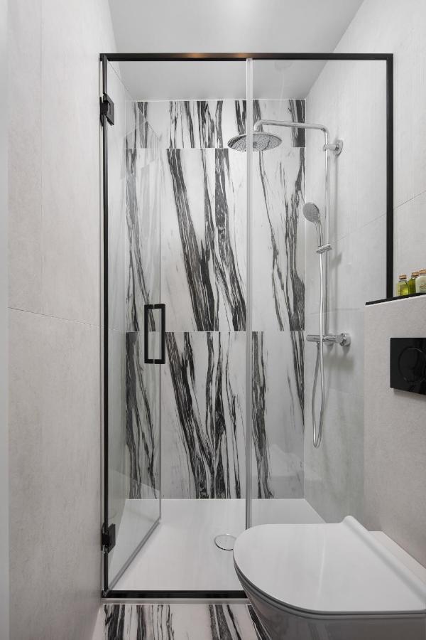 Oia Room ลาบิน ภายนอก รูปภาพ